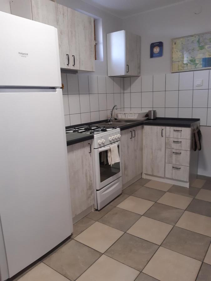Nóra Apartman Gyula Exterior foto